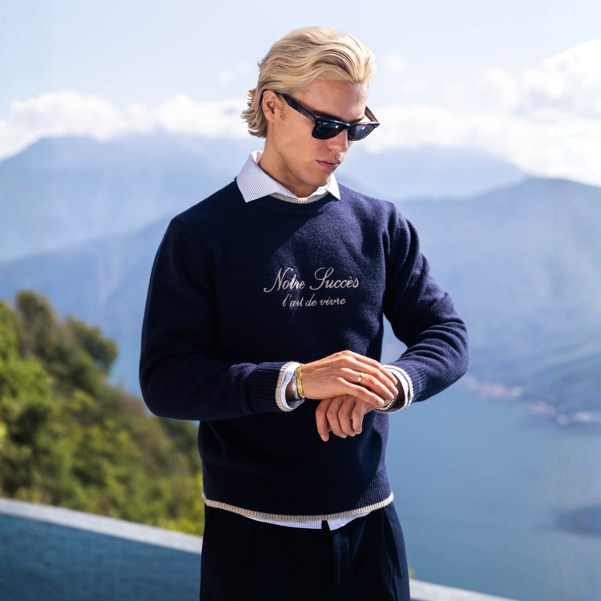 L'art de Vivre Sweater
