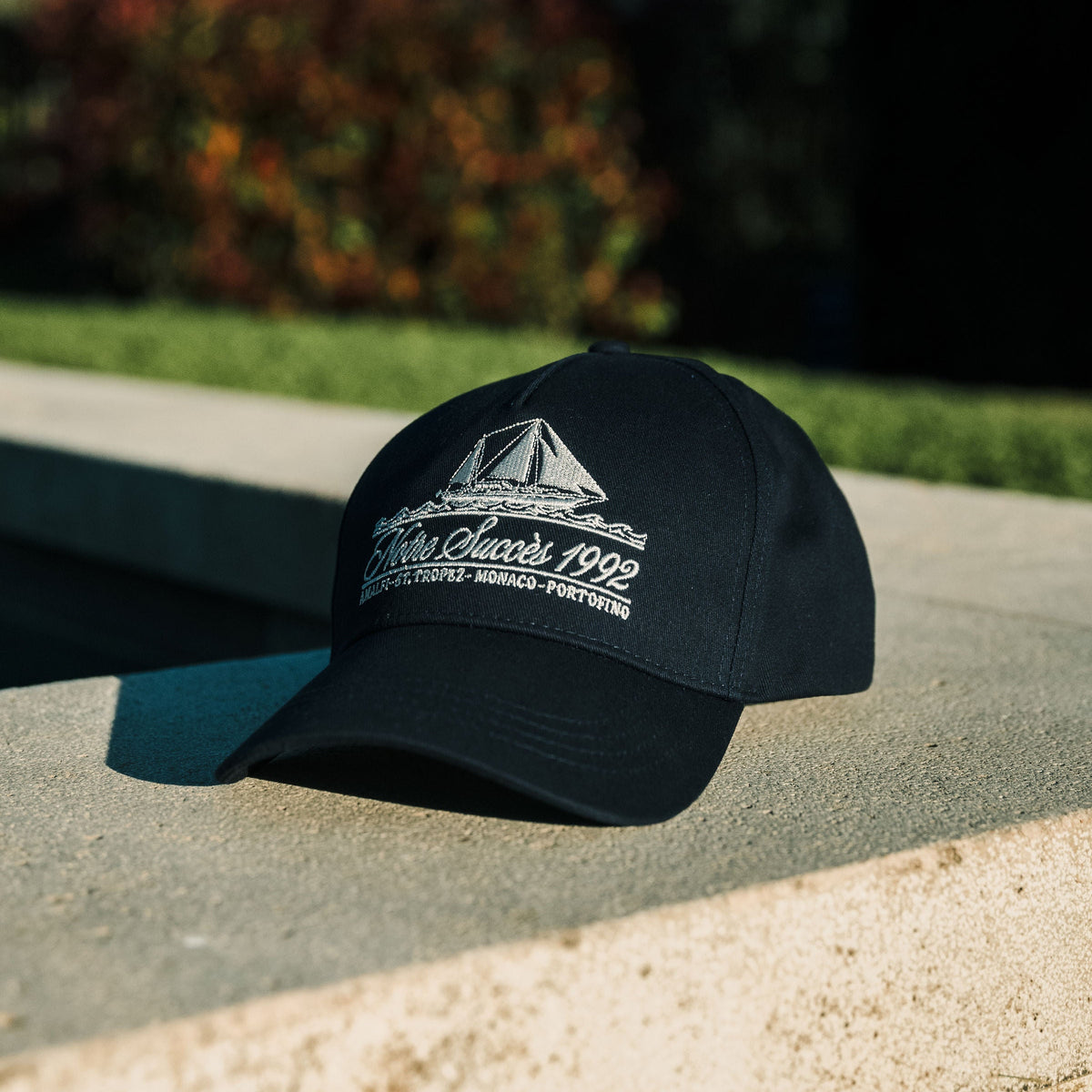Sailing Yacht Cap
